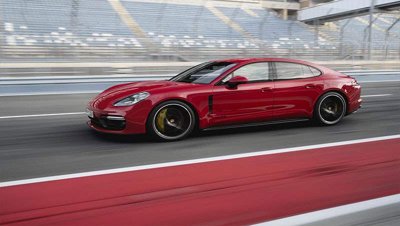 2019 Panamera GTS and GTS Sport Turismo