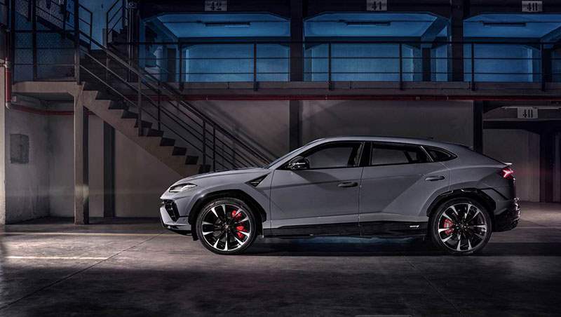 2024 Urus S