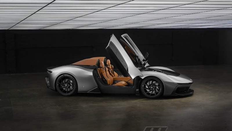 2025 B95 Gotham