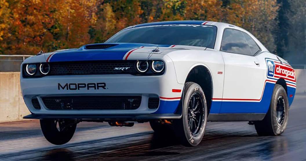 Mopar Dodge Challenger Drag Pak 2020