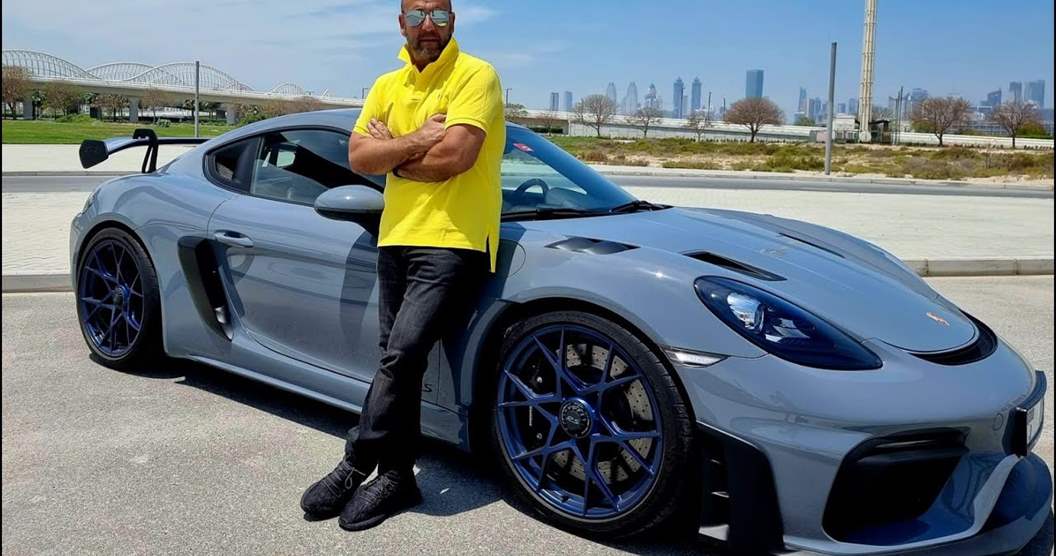 Porsche 718 Cayman GT4 RS 2025