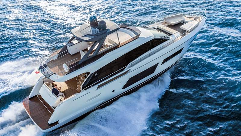2019 Ferretti Yacht 670