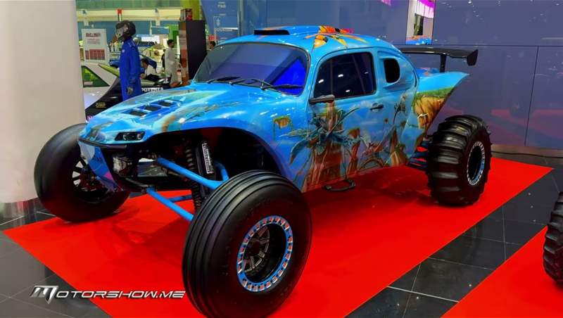 أبوظبي أوتو موتو شو