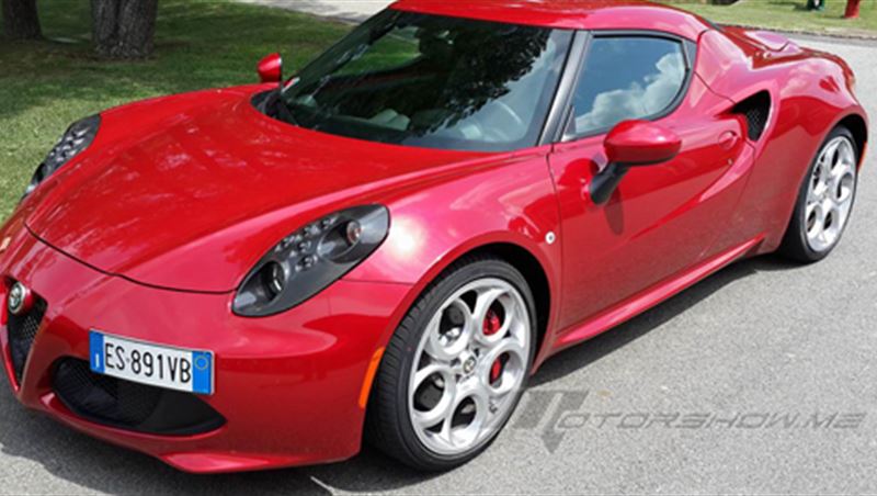 Alfa Romeo 4C 2015