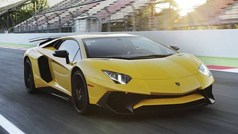 Lamborghini Aventador SV Coupe and Roadster 2016