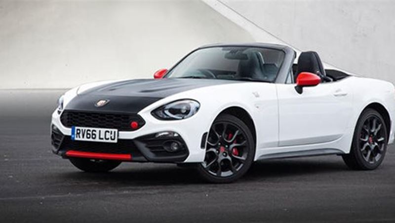 Abarth 124 Spider and 124 Spider Scorpione 2017