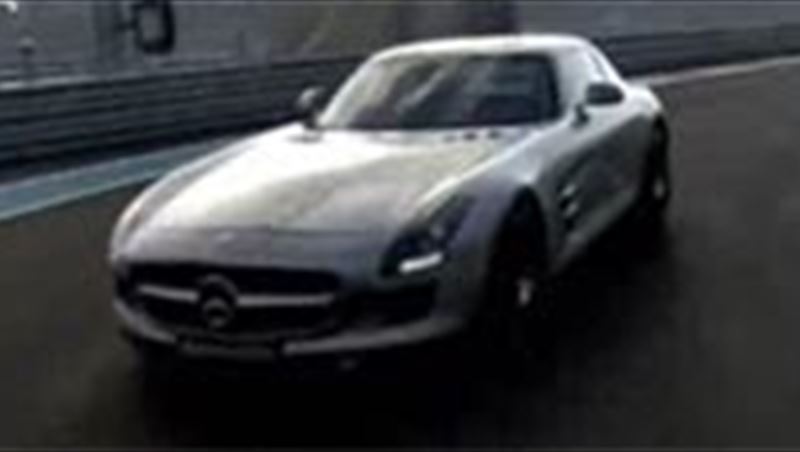 Nico Rosberg testing Mercedes SLS at YMC with Dieter Zetsche